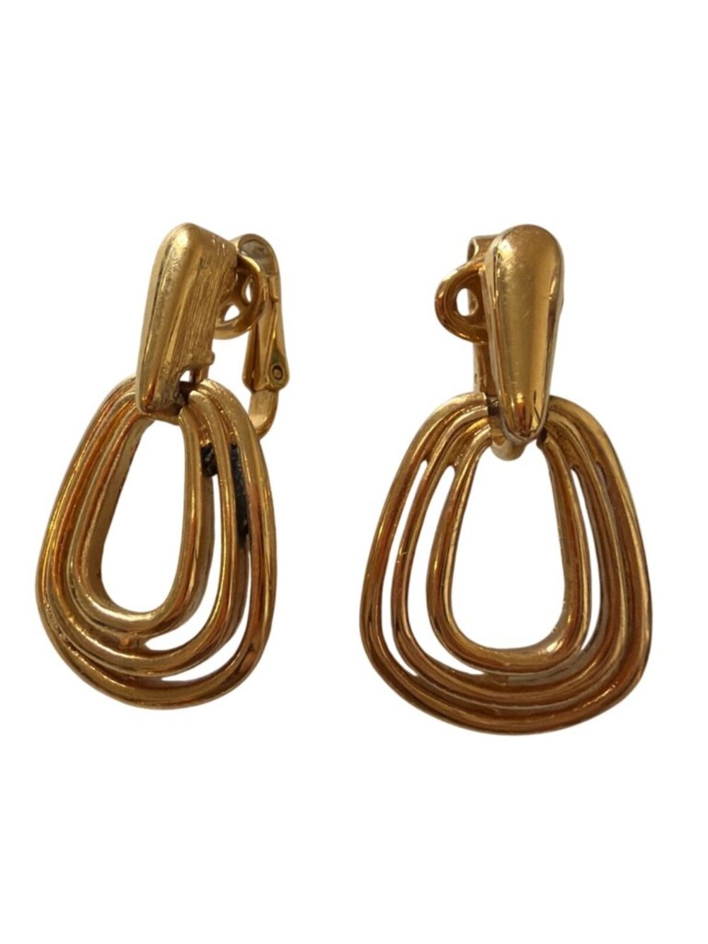 Vintage Trifari Gold Tone Teardrop Dangle Clip On Earrings Signed